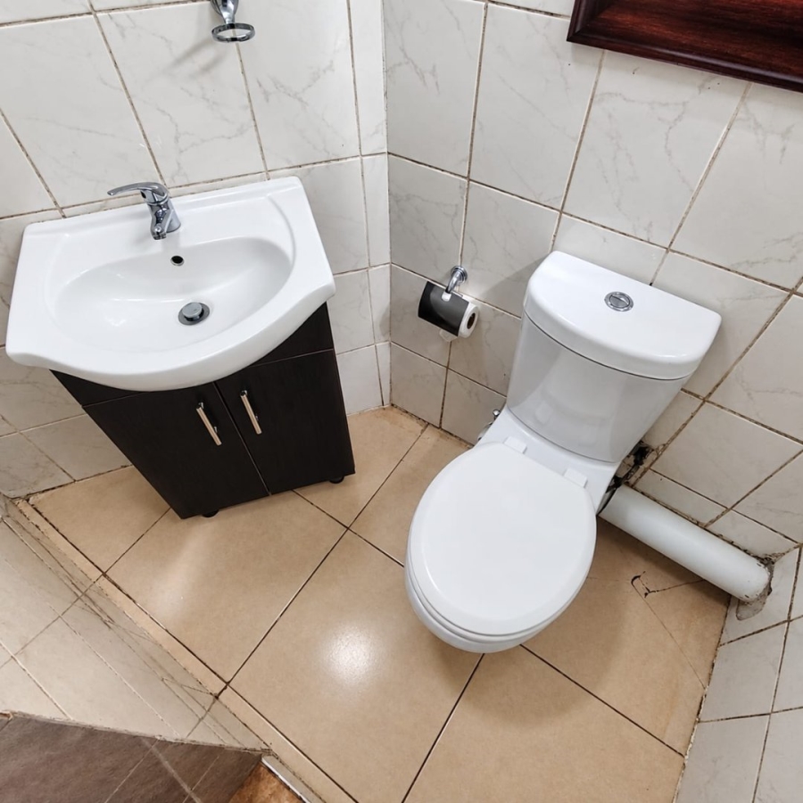 14 Bedroom Property for Sale in Baysville Eastern Cape